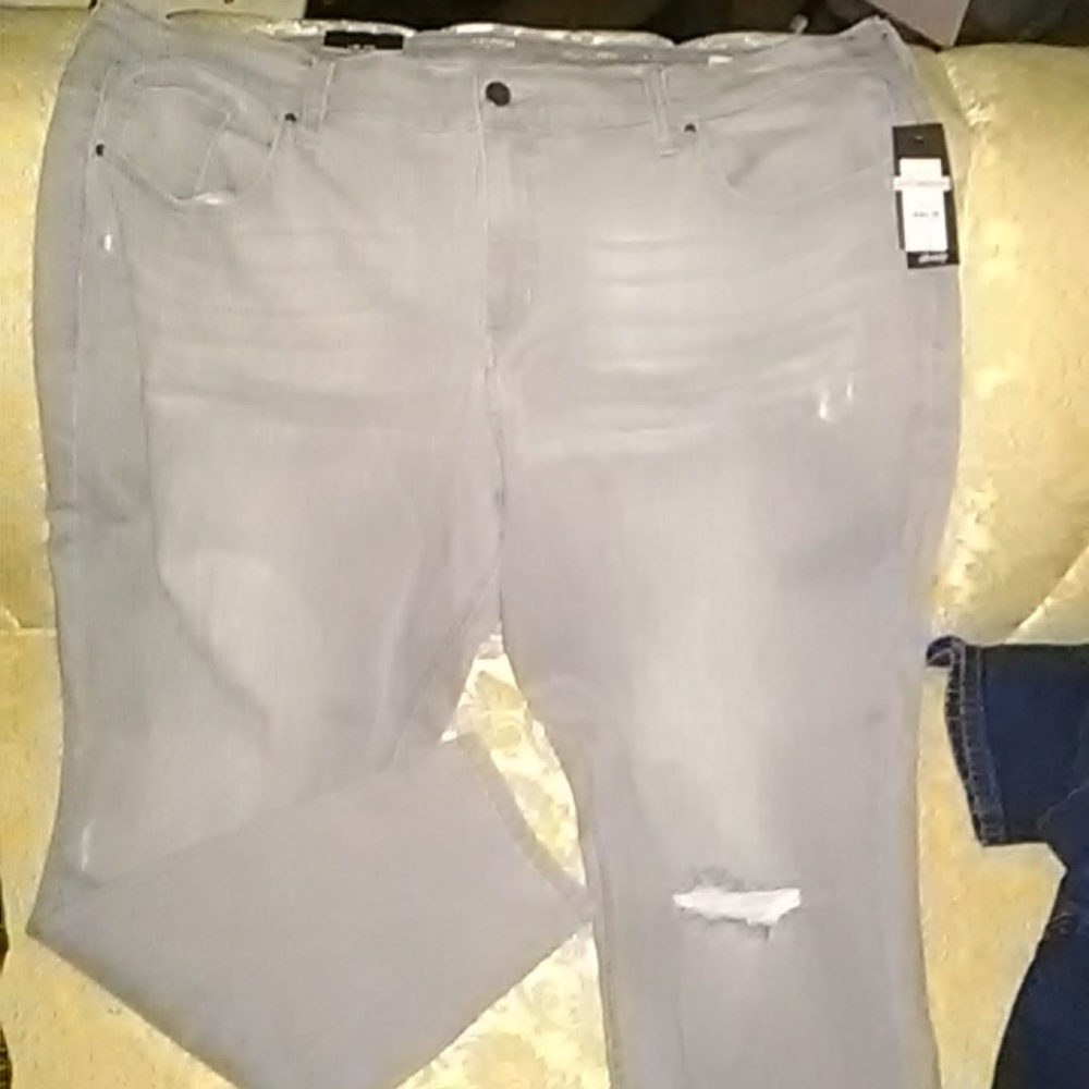Light green jeans for size 22W skinny